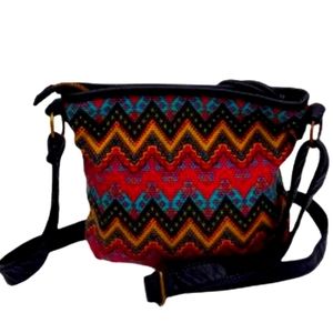 T-shirt and Jeans Aztec, Medium crossbody bag multi colors
